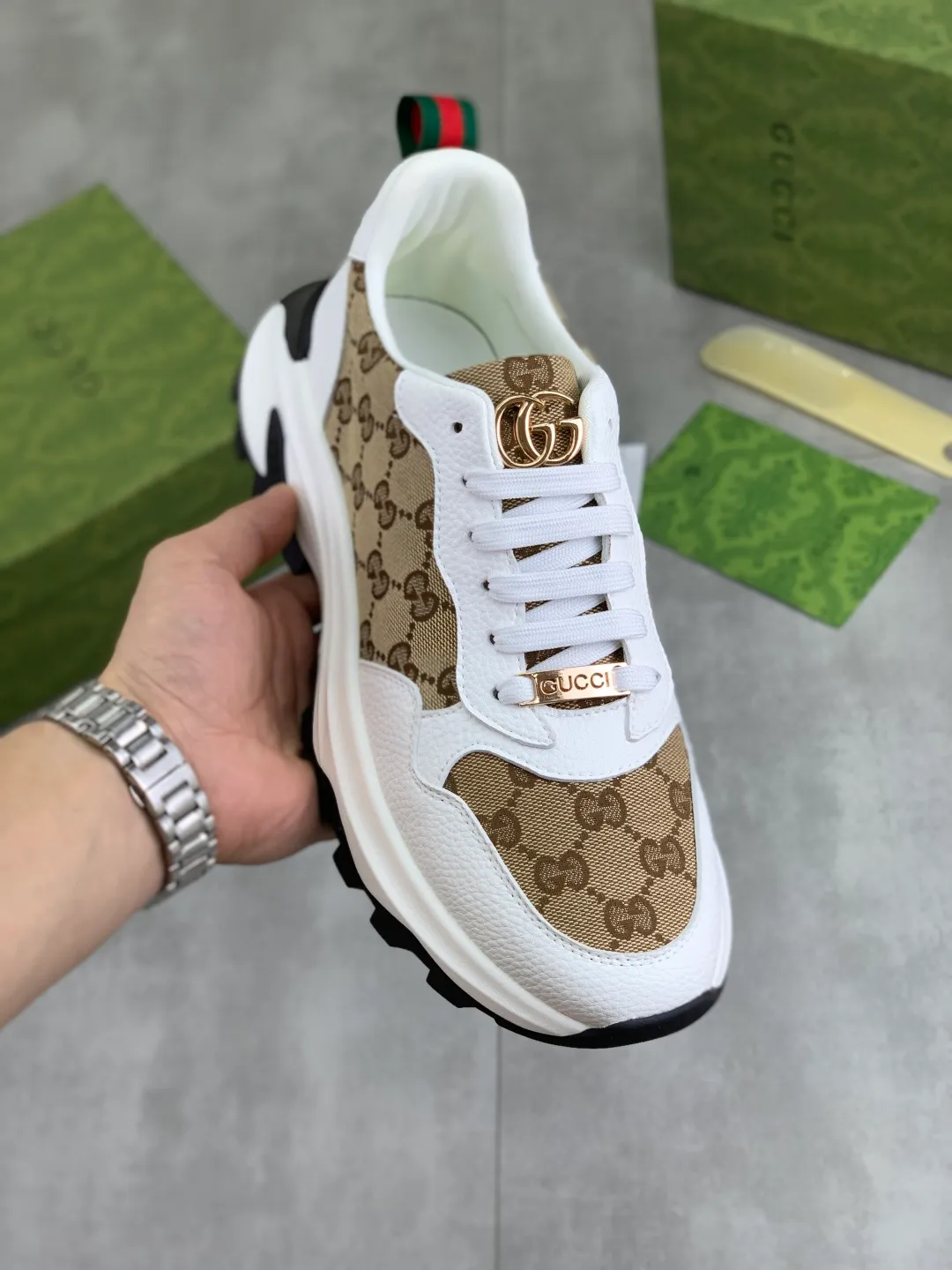 Men's shoes 💰P440💰[New model]🆘 The latest model from Gucci GUCCI official website🎁Classic casual and fashionable men's shoes👟Best model💥The version is simple and elegant, exclusive for trendy men. Unique official website latest brand elements👑Gucci original decoration, fashionable and generous, original soft calfskin fabric➕Comfortable soft first-layer pigskin lining ✅The official website specifies the wear-resistant casual outsole, the classic model is taken in kind🎬Color: 4️⃣colors available😍Number: 38-44